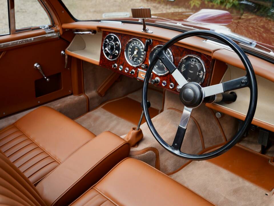 Immagine 3/16 di Aston Martin DB 2/4 Mk II DHC (1955)