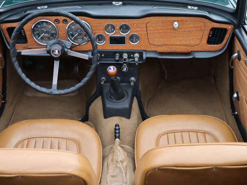 Bild 3/50 von Triumph TR 4A (1966)