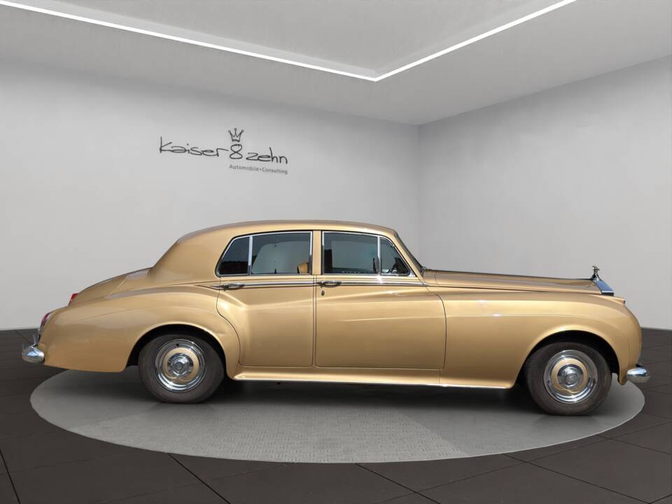 Image 5/26 of Rolls-Royce Silver Cloud II (1961)
