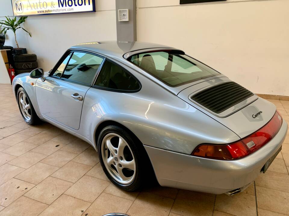 Bild 29/42 von Porsche 911 Carrera (1994)