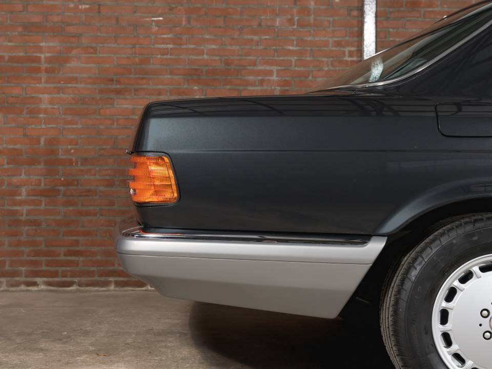 Bild 8/50 von Mercedes-Benz 500 SEL (1988)