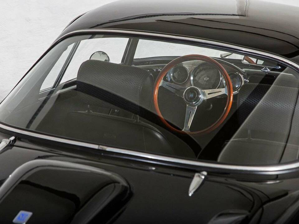 Image 16/33 of FIAT 750 Nardi Coupé (1959)