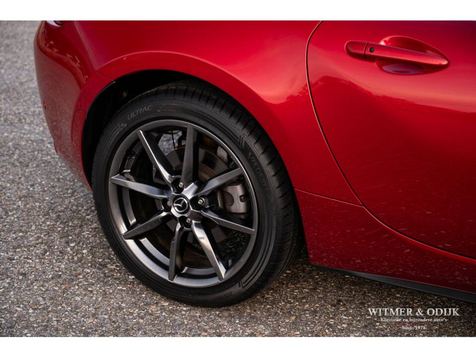 Image 18/32 of Mazda MX-5 2.0 (2015)