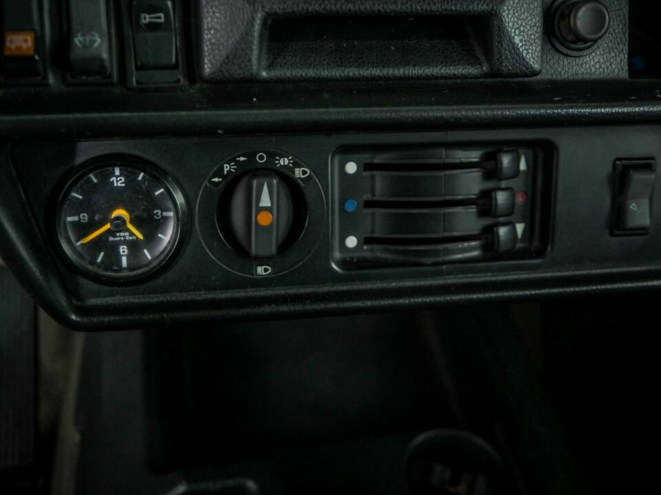 Afbeelding 21/50 van Mercedes-Benz 300 GD (SWB) (1983)