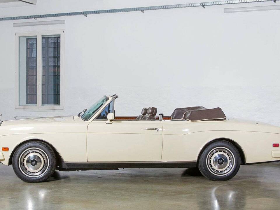 Bild 2/22 von Rolls-Royce Corniche I (1986)