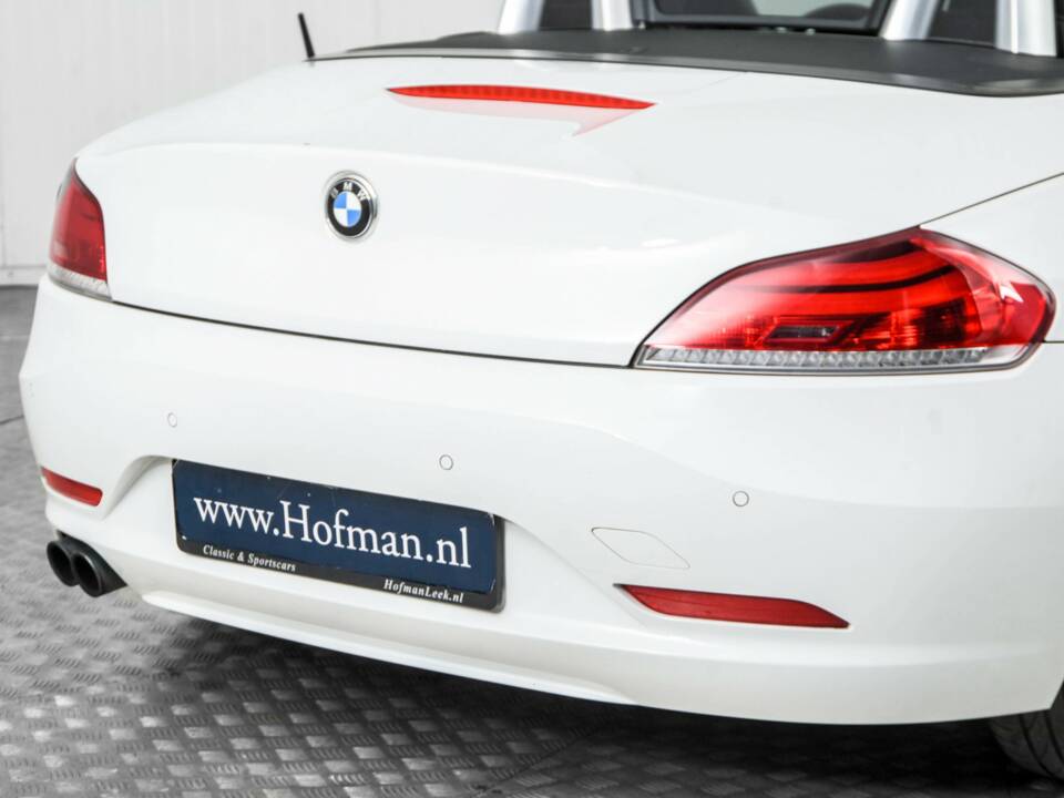 Image 14/50 of BMW Z4 sDrive23i (2010)