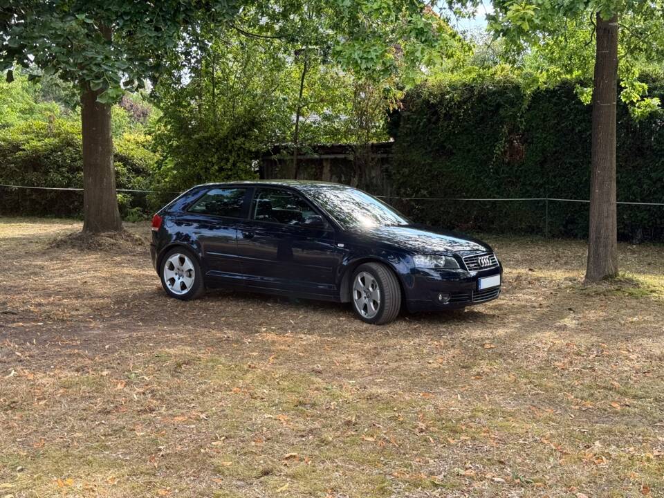 Image 13/23 of Audi A3 3.2 (2004)
