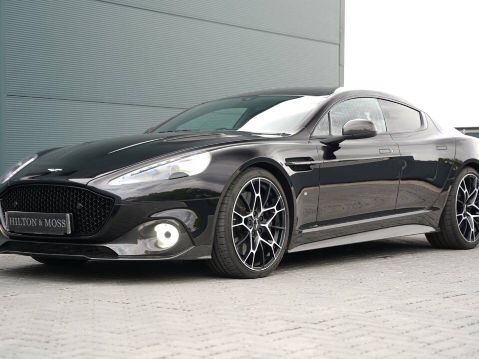 Image 11/50 of Aston Martin Rapide AMR (2019)