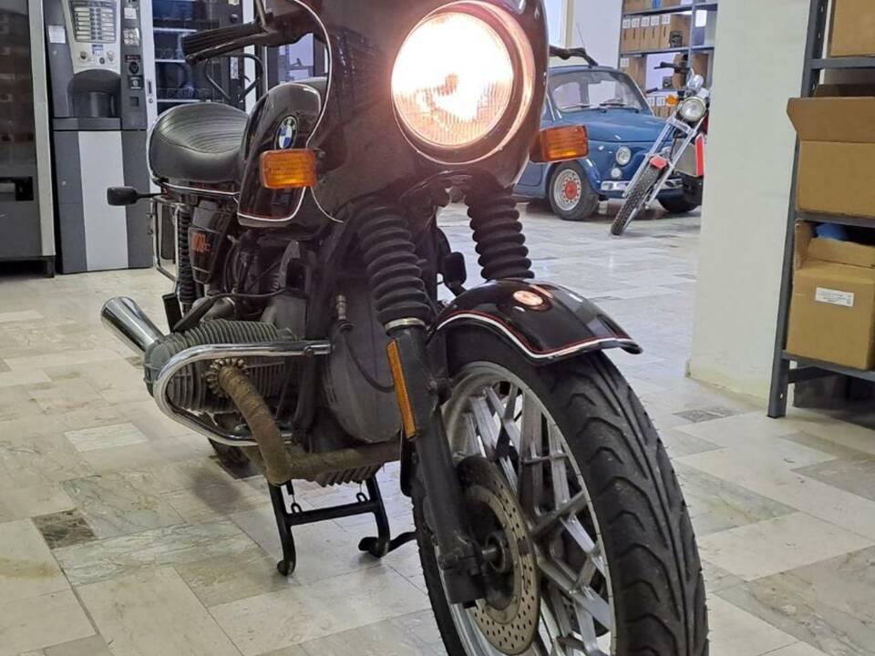 Bild 3/10 von BMW DUMMY (1983)
