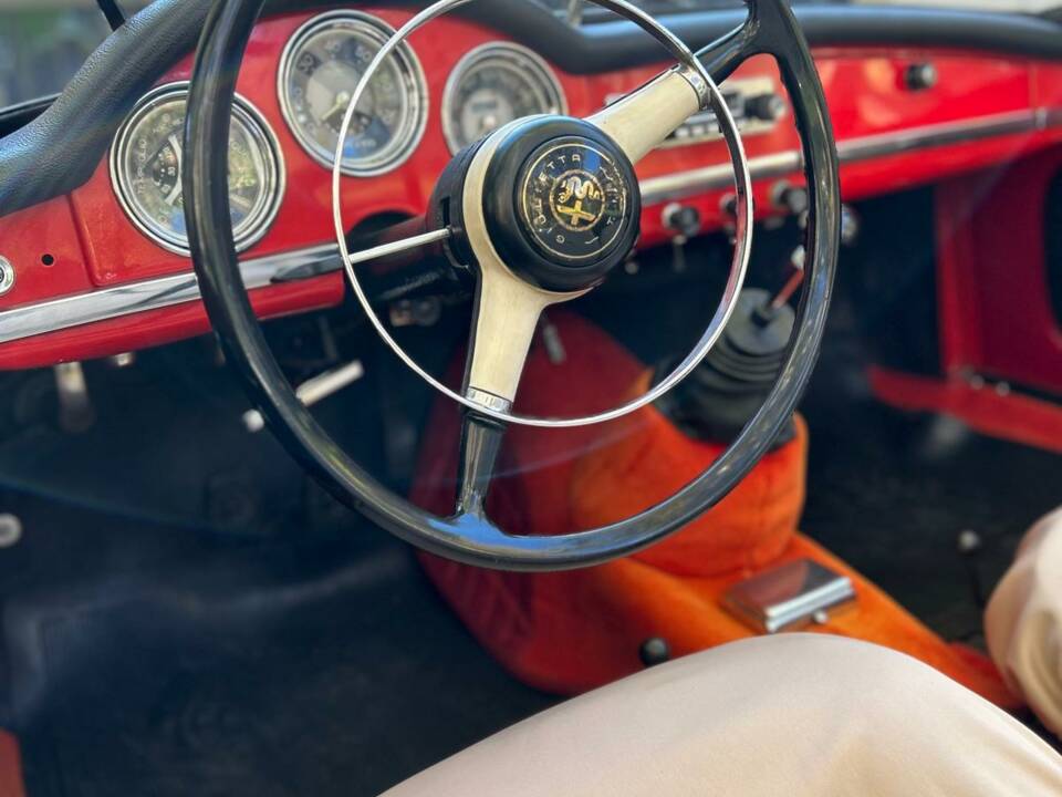 Afbeelding 5/18 van Alfa Romeo Giulietta Spider (1961)