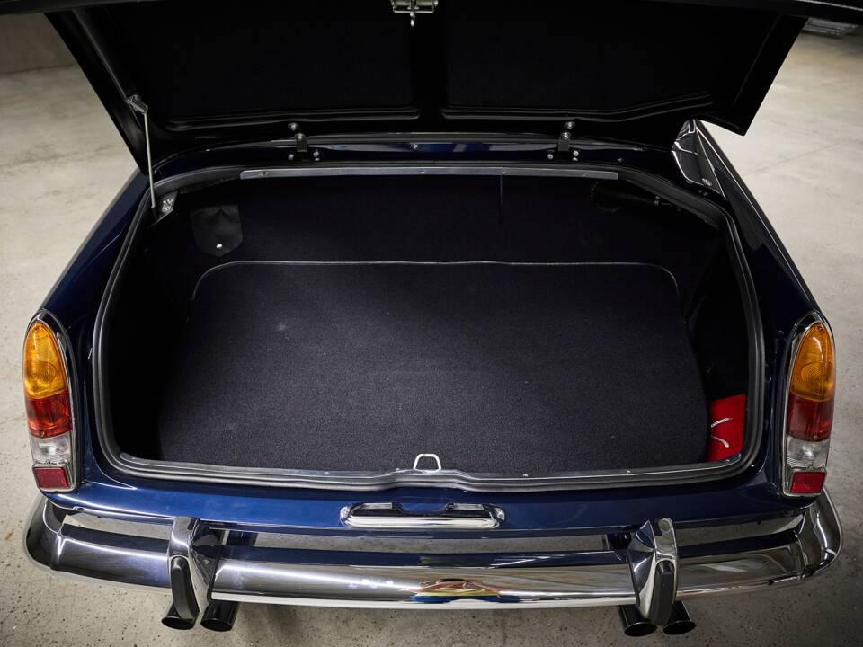 Imagen 57/90 de Ferrari 250 GT 2+2 (1963)