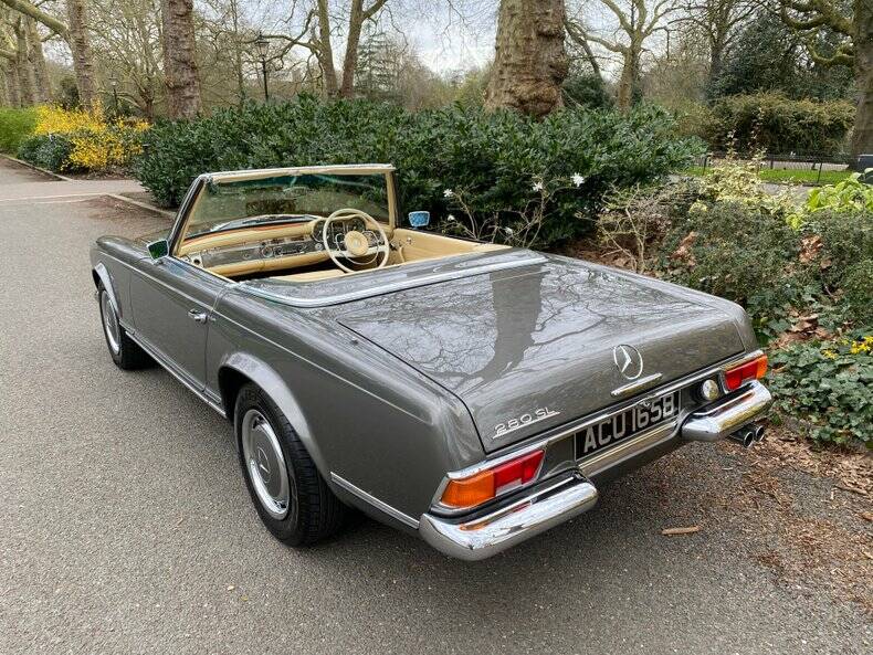 Afbeelding 18/50 van Mercedes-Benz 280 M-SL (1964)