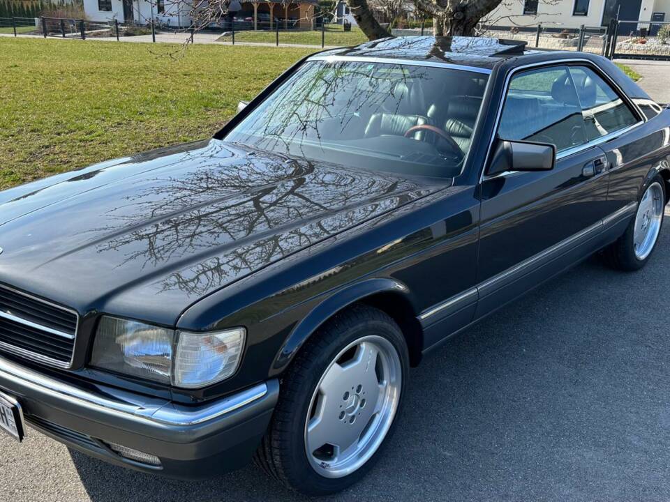 Bild 2/33 von Mercedes-Benz 560 SEC (1989)