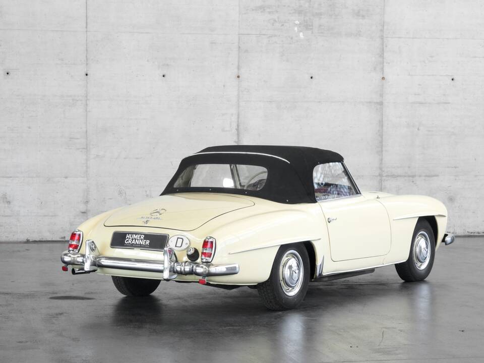 Image 10/50 de Mercedes-Benz 190 SL (1960)