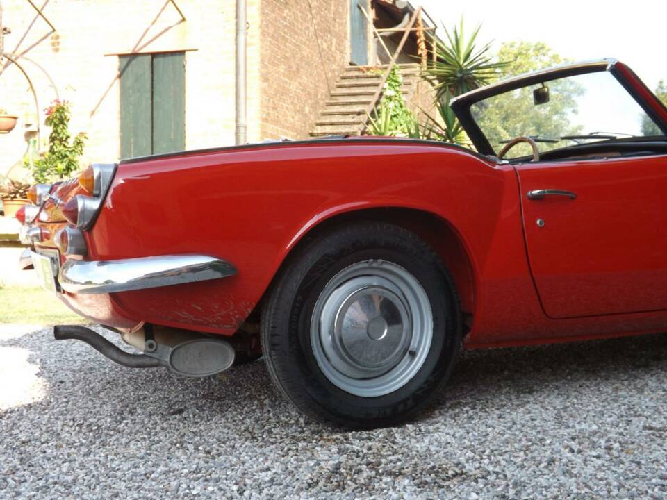Image 45/50 of Triumph Spitfire Mk III (1968)
