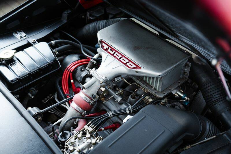 Image 23/33 of Ferrari 208 GTB Turbo (1987)