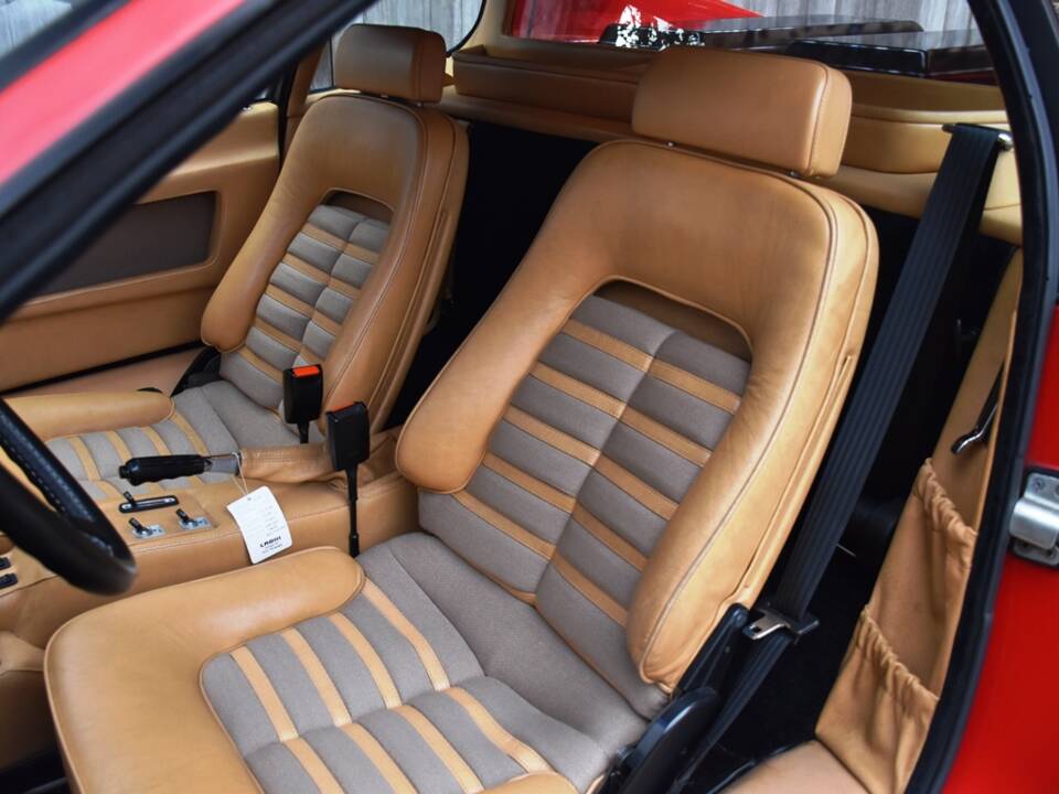 Immagine 29/51 di Ferrari 512 BBi (1982)