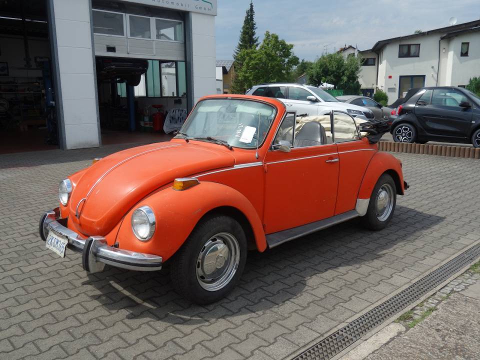 Image 3/40 of Volkswagen Käfer 1303 LS (1973)