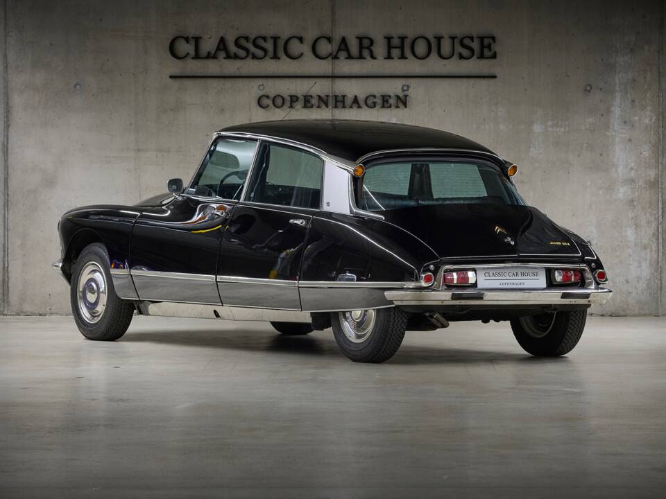 Image 6/97 of Citroën DS 20 Chapron (1972)