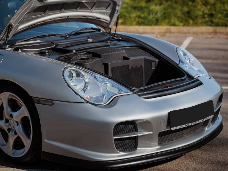 Bild 46/50 von Porsche 911 GT2 (2002)