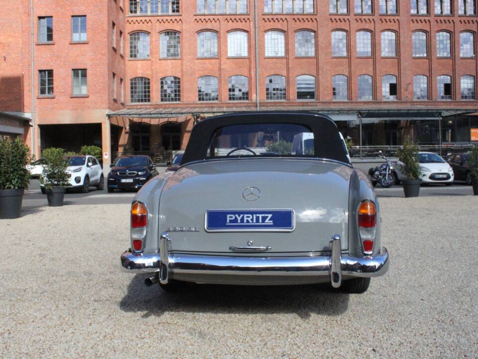 Bild 30/30 von Mercedes-Benz 220 SE Cabriolet (1959)