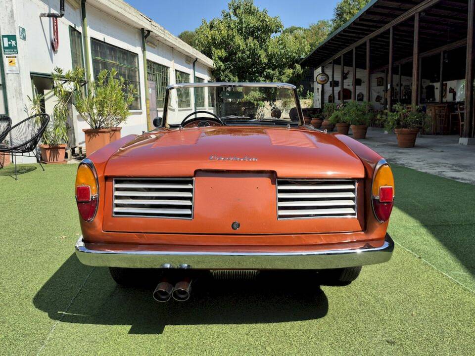 Image 14/71 of Cisitalia Spyder Riviera 850 Scorpione (1960)