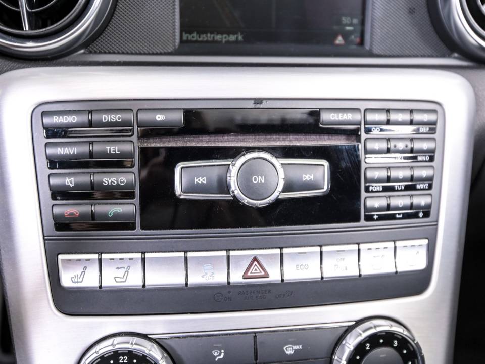 Afbeelding 40/50 van Mercedes-Benz SLK 200 (2011)