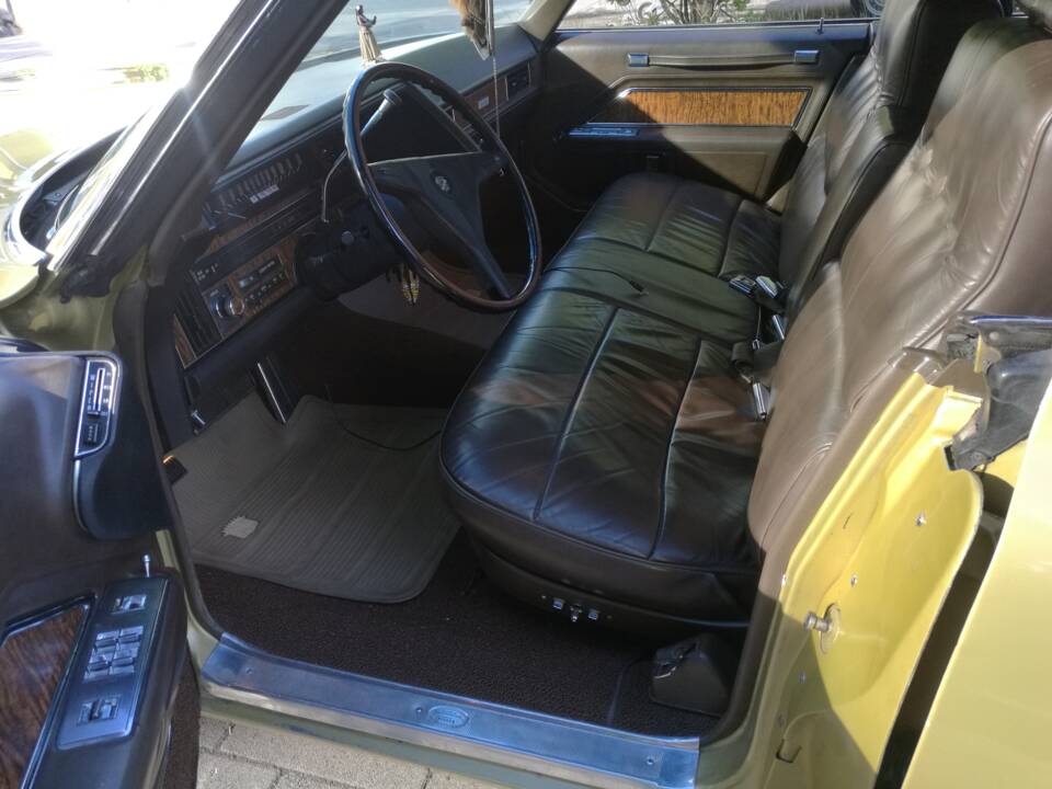Imagen 10/25 de Cadillac Sedan DeVille (1970)