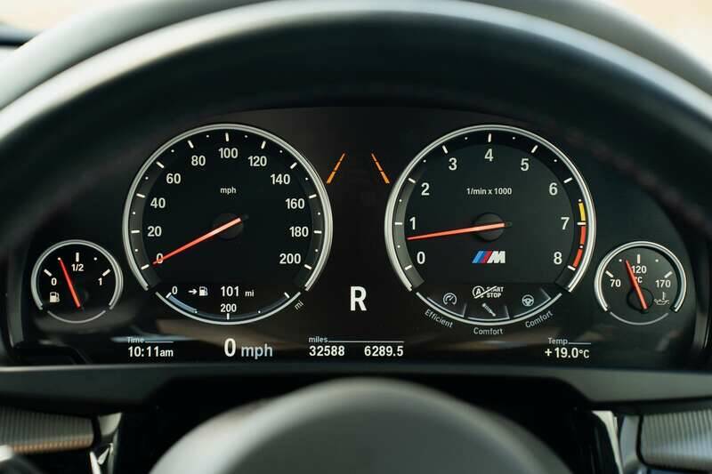 Image 29/50 de BMW X5 M (2016)