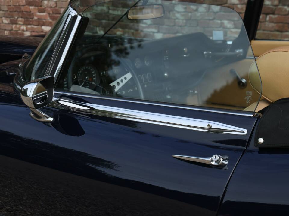 Bild 39/50 von Jaguar E-Type V12 (1973)