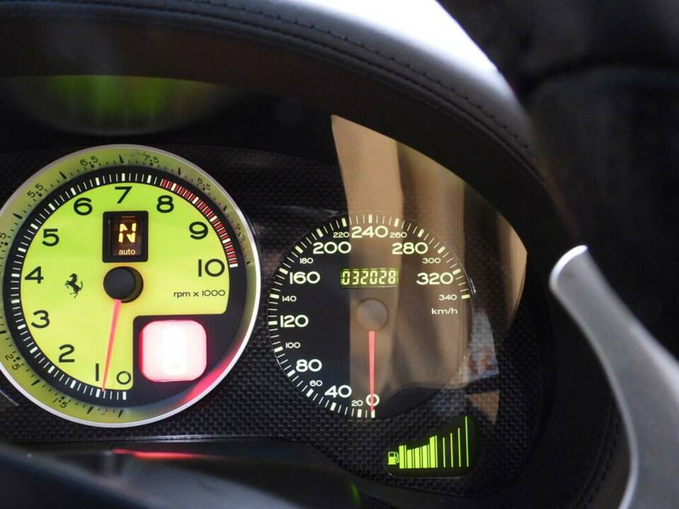 Image 7/15 of Ferrari 575 Superamerica F1 (2005)