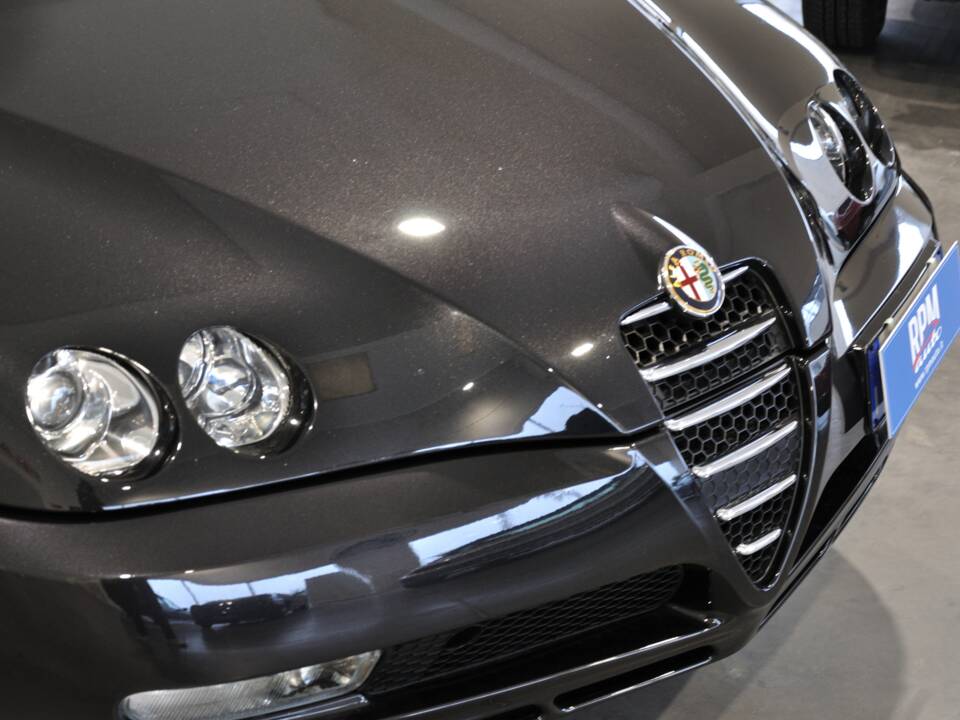 Immagine 7/39 di Alfa Romeo GTV 2.0 JTS (2005)