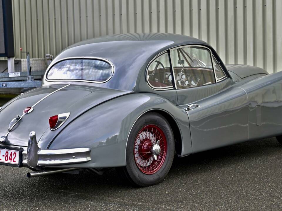 Bild 15/50 von Jaguar XK 140 FHC (1954)