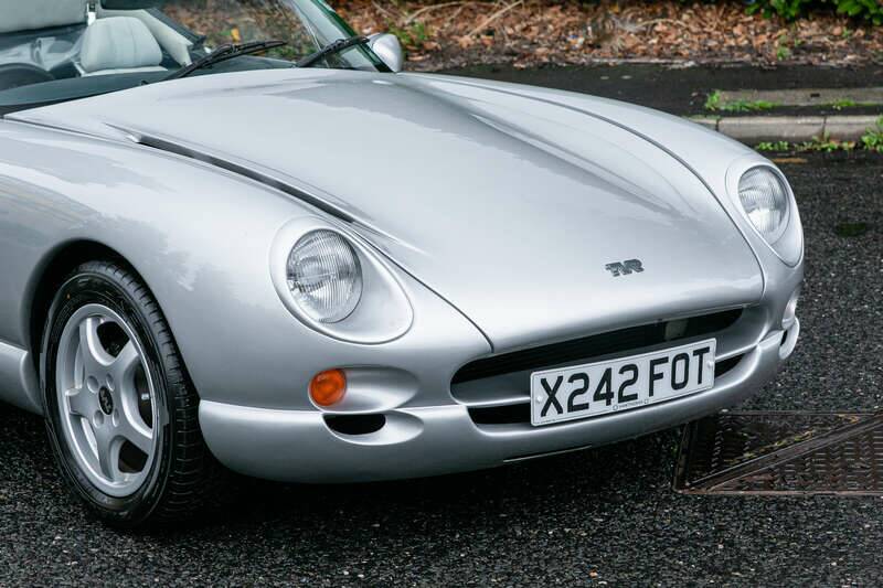 Bild 9/32 von TVR Chimaera 4,0 (2000)