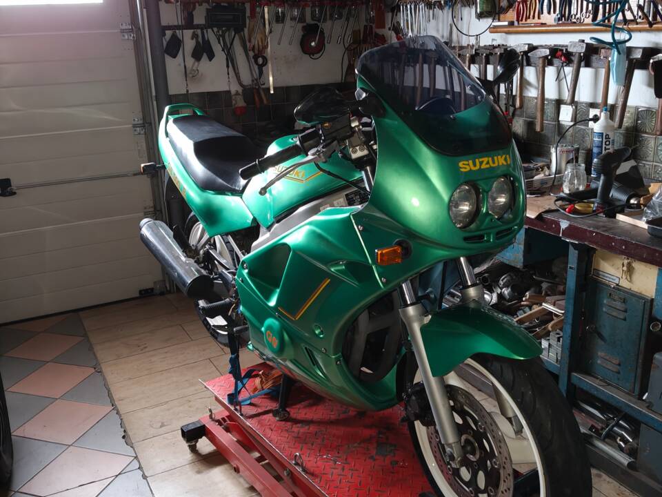 Immagine 4/4 di Suzuki GS 500E (1993)