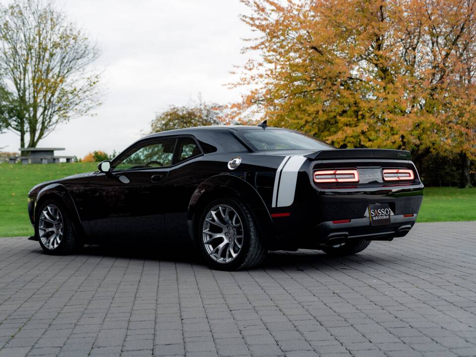 Image 30/86 of Dodge Challenger SRT "Black Ghost" (2023)