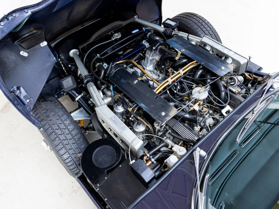 Bild 38/40 von Jaguar E-Type V12 (1973)