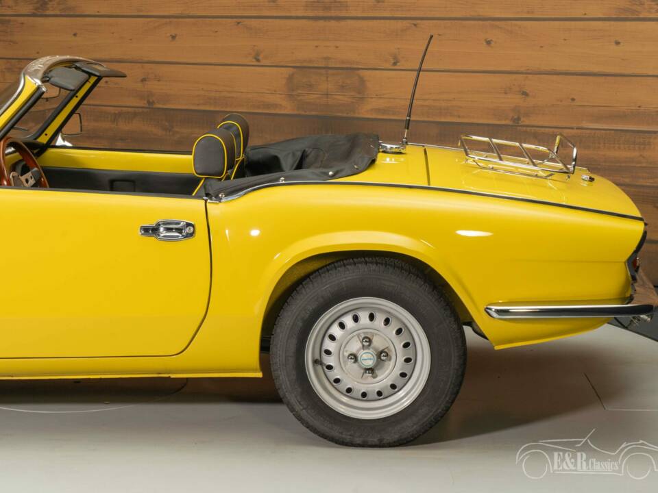 Image 8/8 of Triumph Spitfire 1500 (1975)