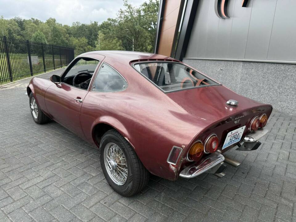 Bild 11/50 von Opel GT 1900 (1973)