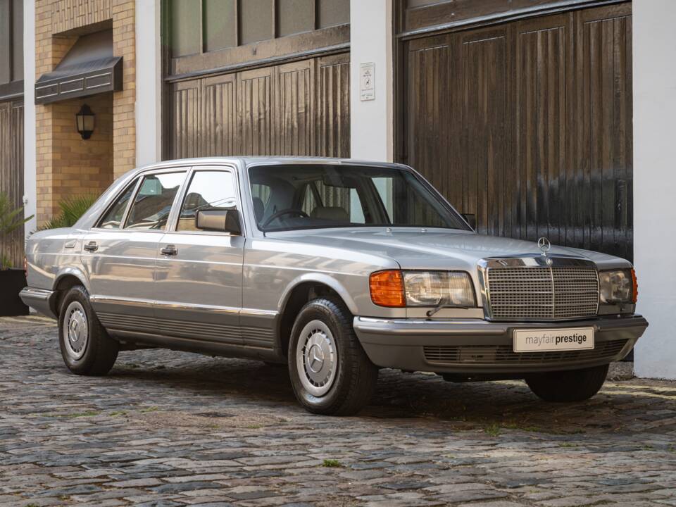 Bild 33/50 von Mercedes-Benz 500 SEL (1984)