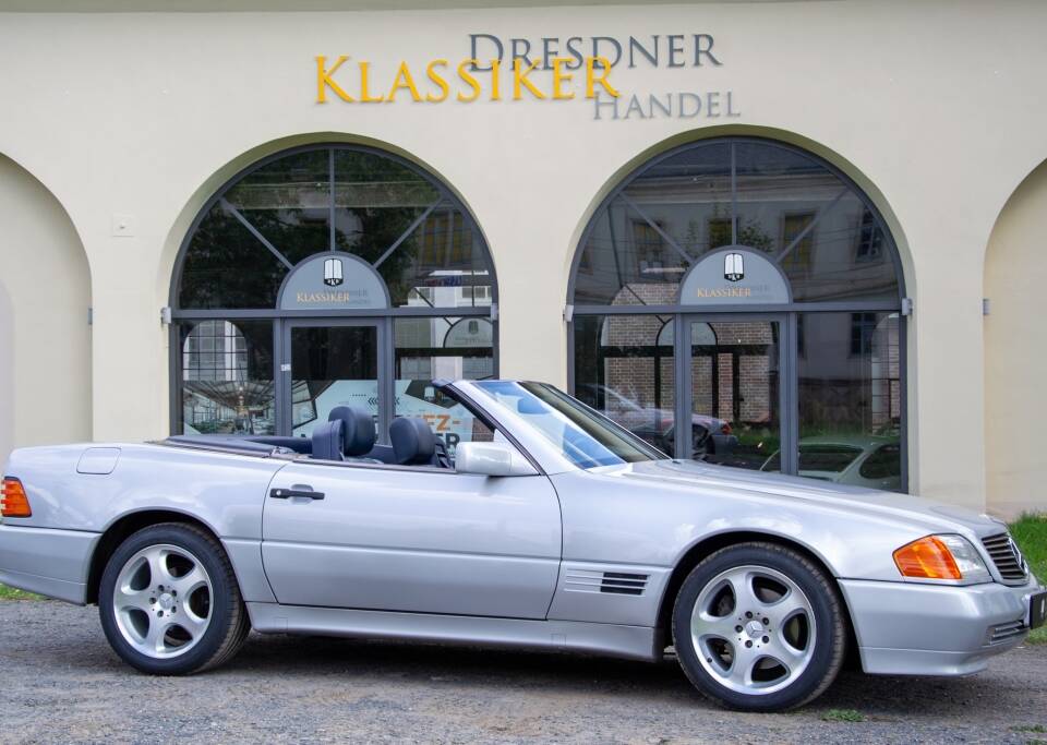 Image 10/34 of Mercedes-Benz 300 SL (1991)