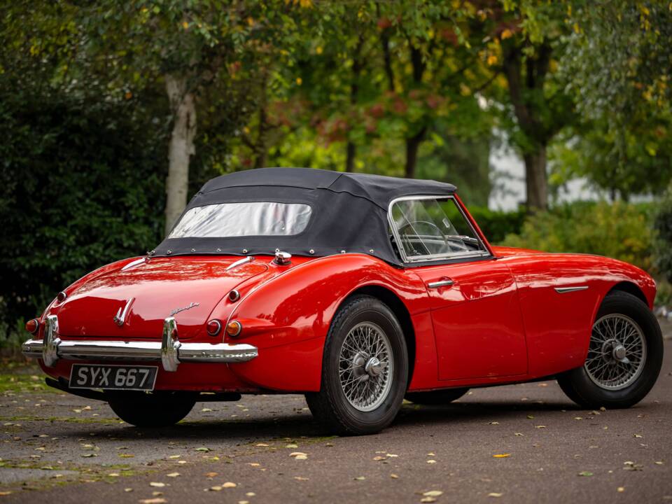 Image 3/8 of Austin-Healey 100&#x2F;6 (BN4) (1957)