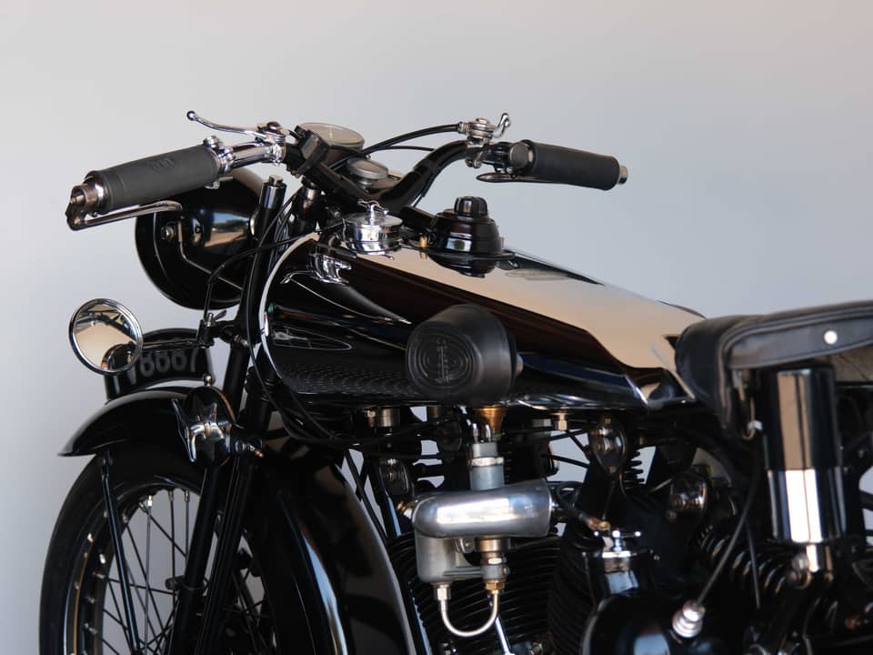 Image 81/99 of Brough-Superior SS 100 (1933)