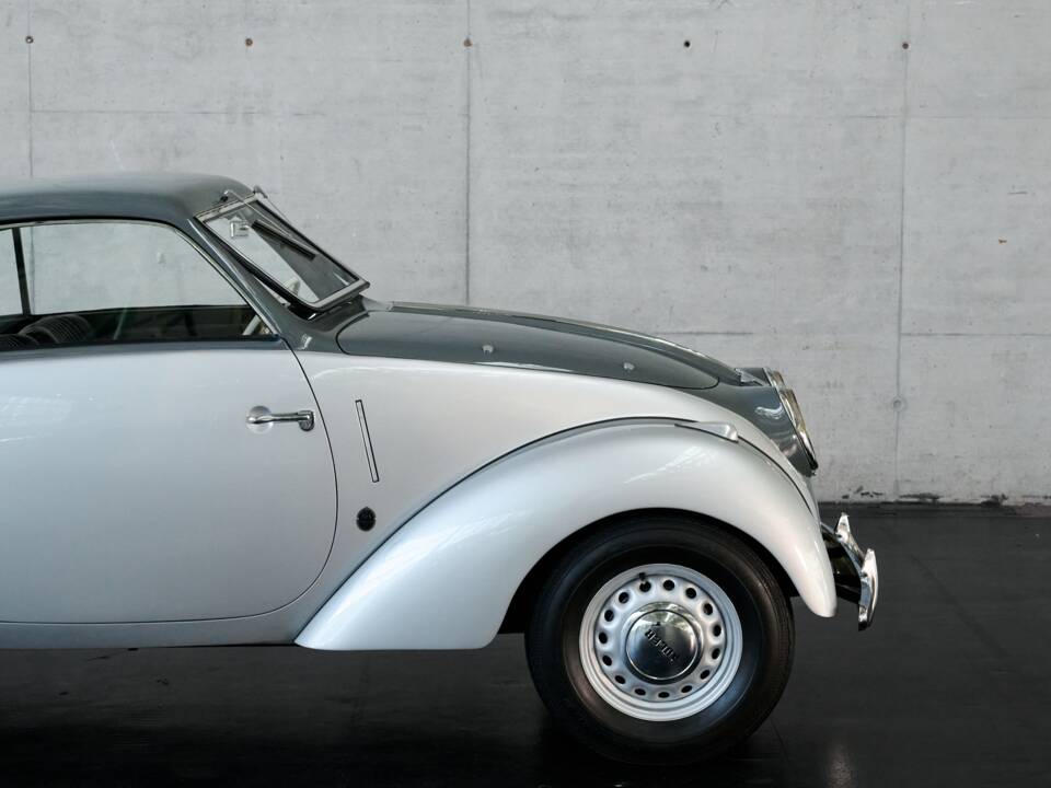 Immagine 37/50 di Adler 2.5 Litre Sport (1938)