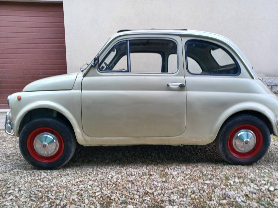 Image 2/59 of FIAT 500 R (1973)