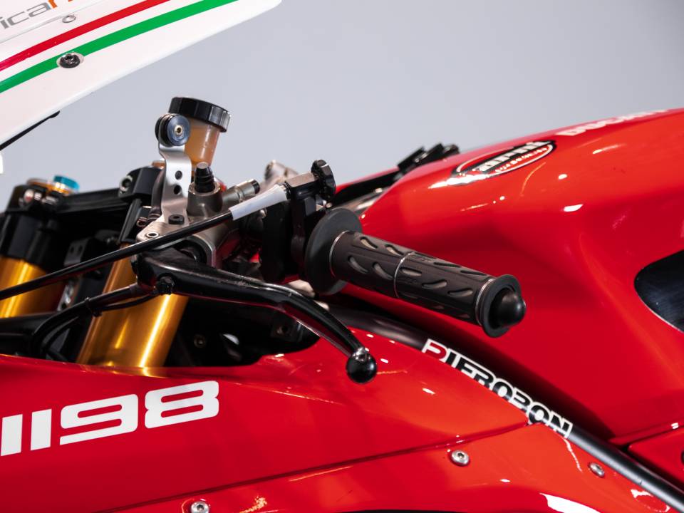Bild 30/50 von Ducati DUMMY (2010)