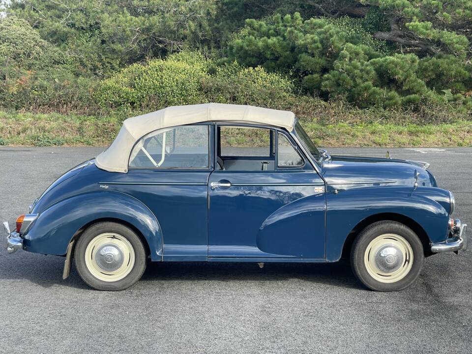 Immagine 3/11 di Morris Minor 1000 (1966)