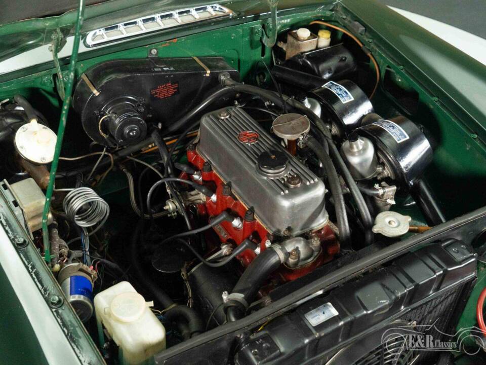 Afbeelding 5/19 van MG MGB GT (1966)