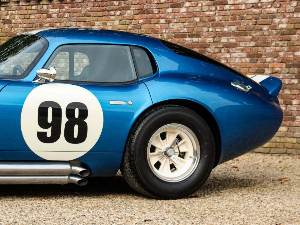 Afbeelding 15/50 van Shelby Daytona Cobra Coupe (1964)