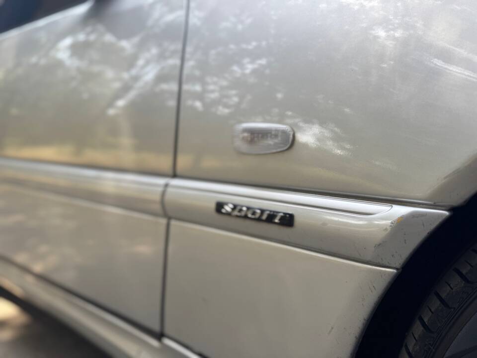 Image 3/36 of Mercedes-Benz C 43 AMG T (1998)